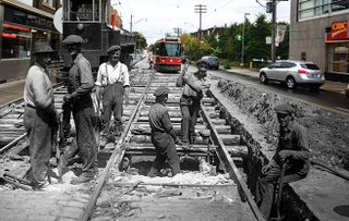Illustration for article titled These Time-Warp Photos Show Six Cities In the Past and Present
